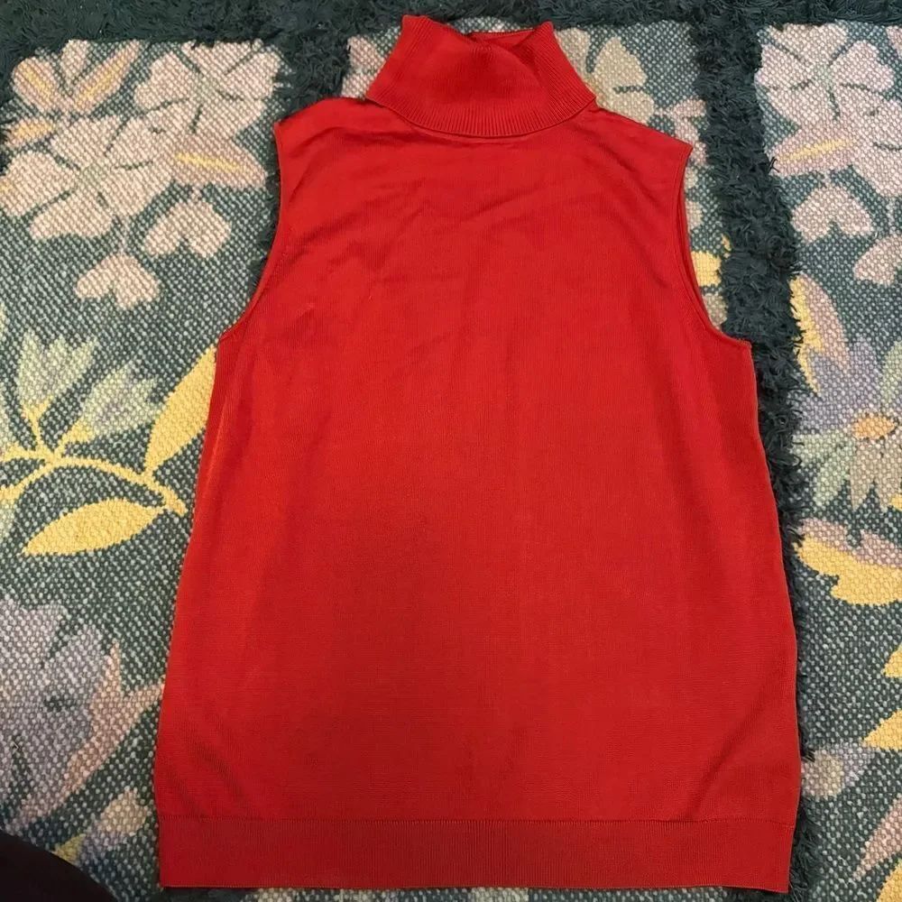 NWOT Lafayette 148 New York Mock Neck Tank Burnt Red Small